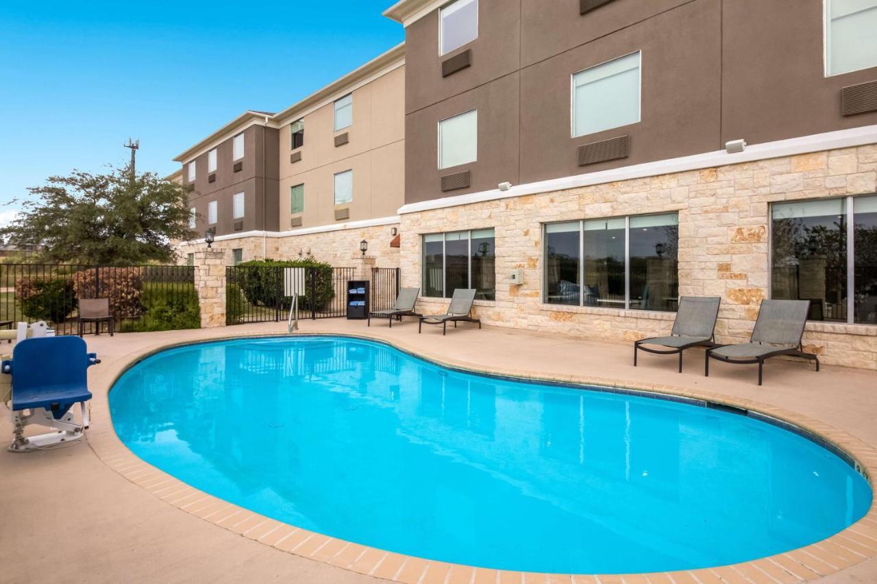 Best Western Plus Killeen - Fort Cavazos Hotel & Suites Exterior foto